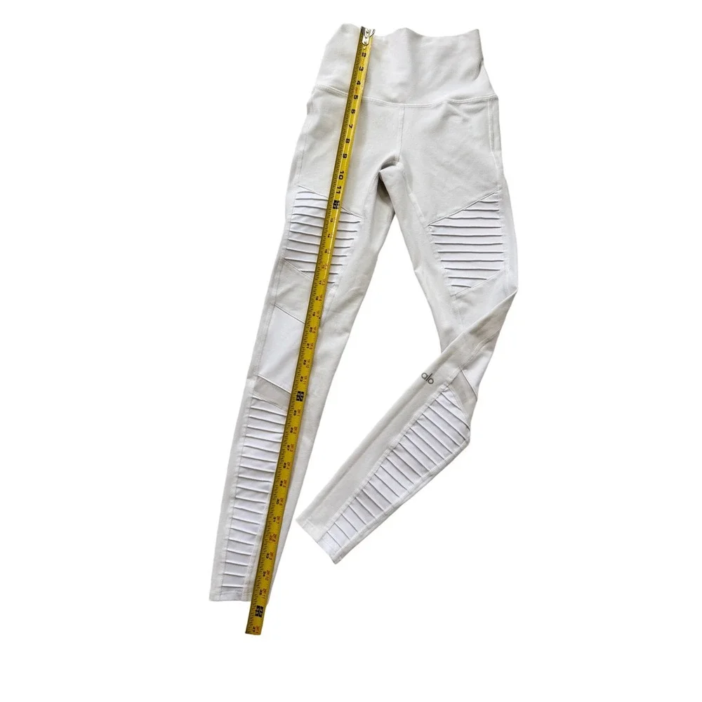 Alo Yoga High Waist Moto Leggings White Quilted Mesh Panels XS RN87370 Athletic